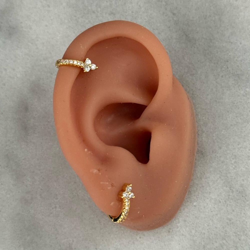 Gold Crystal Pave Flower Huggie Hoop Earrings Brand New 31$